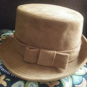 Vintage 1950s Era Adolfo Realites Derby Hat